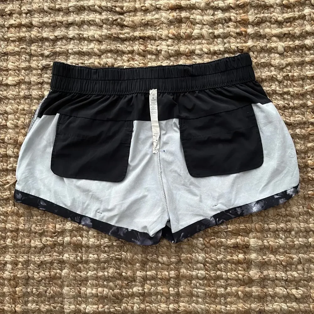 Lululemon Spring Break Away Short 10 Dusk Dye White Black Athletic EUC - Picture 13 of 13